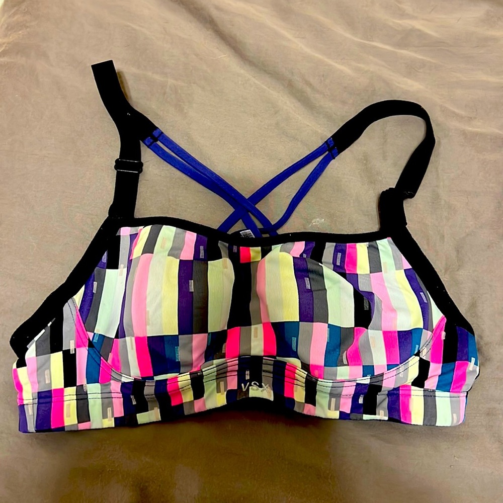 VS Sports bra with underwire and strappy back
